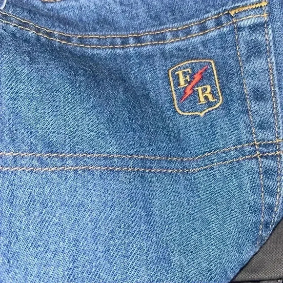 Riverside Uniforms Flame Resistant jeans men's sz 35 x 30 HRC 2 ARC 19.5 - Picture 1 of 6